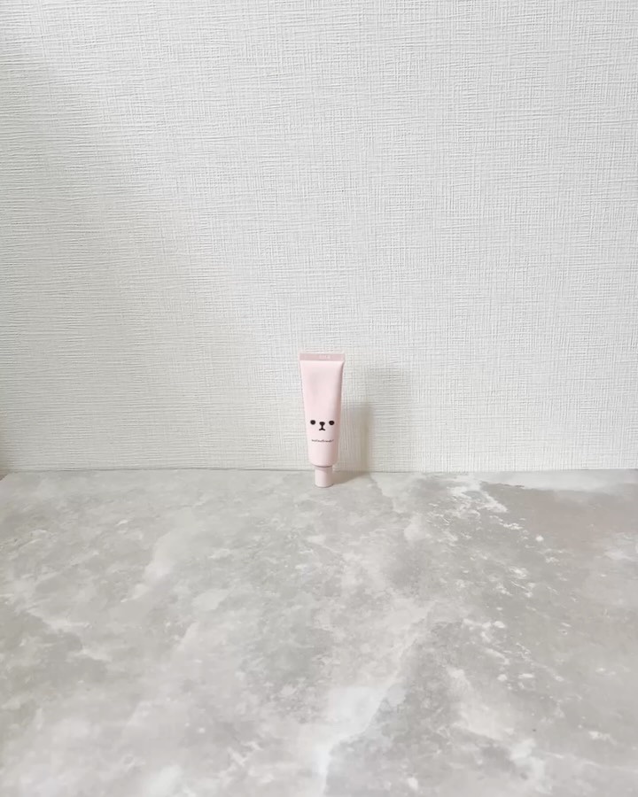 モフモフレンズ 薬用美白アイクリーム/明色/アイケア・アイクリームの動画クチコミ4つ目