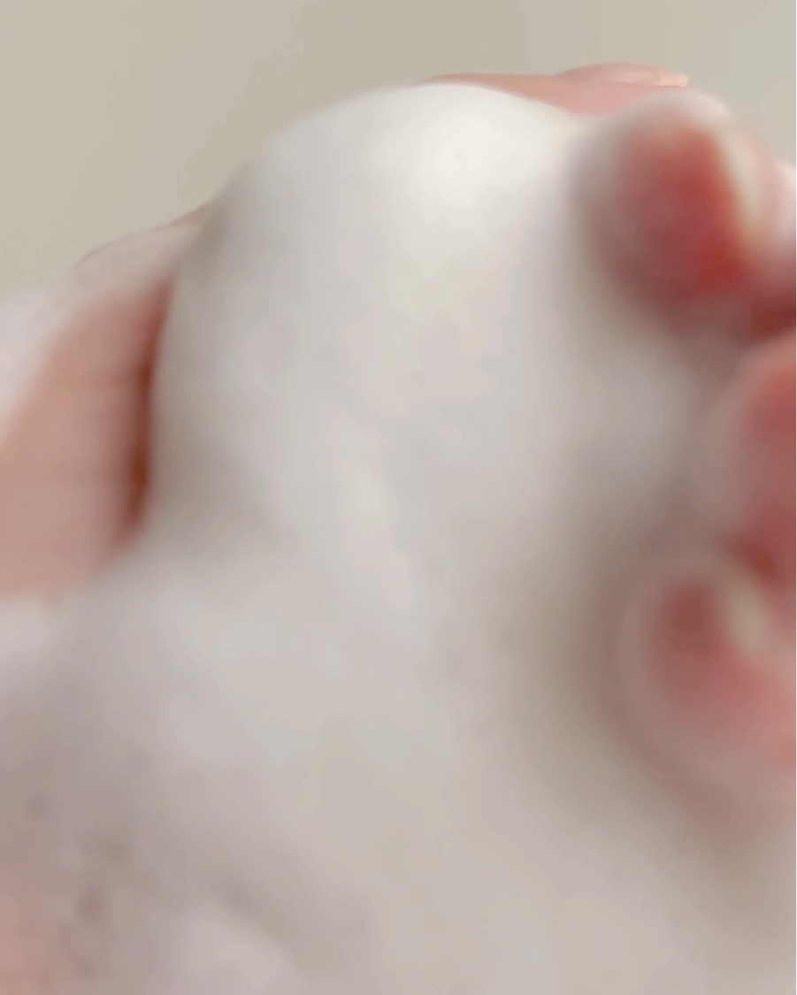 SKIN SIGNAL ホワイト クレイ酵素クレンザー	のクチコミ「毛穴の奥までスッキリ✨
スキンシグナルの クレイ酵素クレンザー（全3種） は、クレイ成分を10.....」（3枚目）