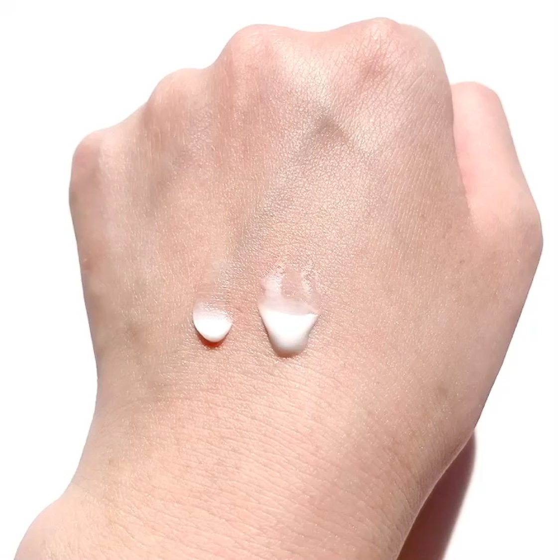 アイクリームプライマー/キャンメイク/アイシャドウベースを使ったクチコミ（2枚目）