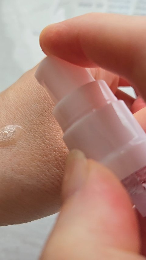 DETクリア ブライト＆ピール ピール美容液/Detclear/美容液の動画クチコミ3つ目