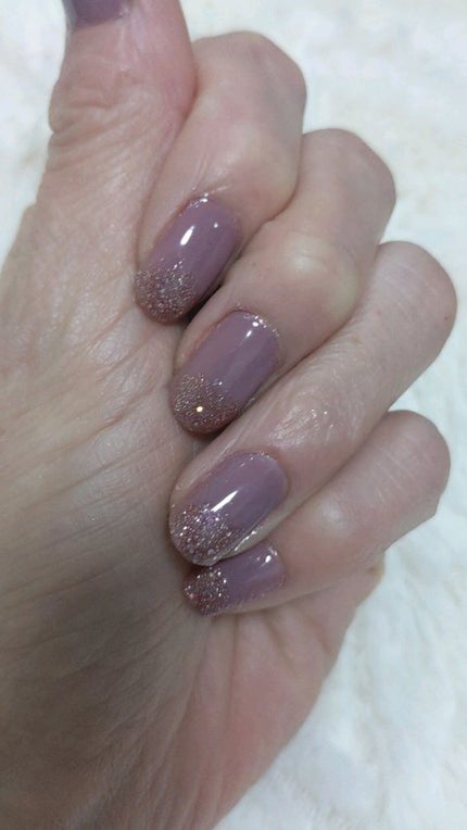 カラフルネイルズ/キャンメイク/マニキュアの人気ショート動画