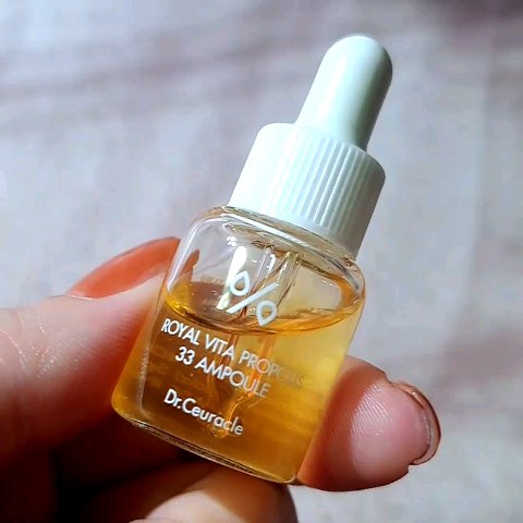 ロイヤルビタプロポリス33アンプル/Dr.Ceuracle/美容液の動画クチコミ2つ目