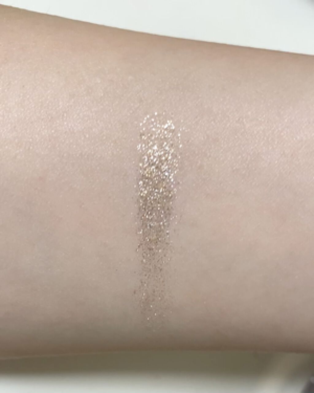 グラムウィンクジュエリー/LUNASOL/単色アイシャドウの動画クチコミ5つ目