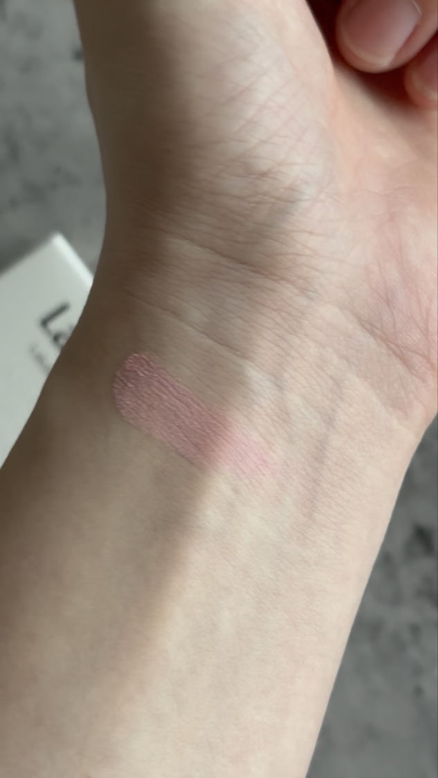 モノアイシャドウ/Laka/単色アイシャドウの動画クチコミ3つ目