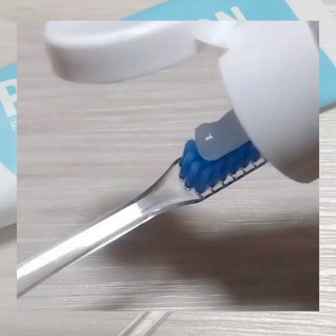 インプラント歯磨きジェル/パルテノン/歯磨き粉の動画クチコミ2つ目