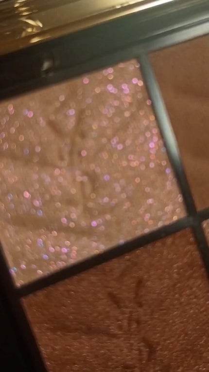 クチュール ミニ クラッチ/YVES SAINT LAURENT BEAUTE/アイシャドウパレットの人気ショート動画