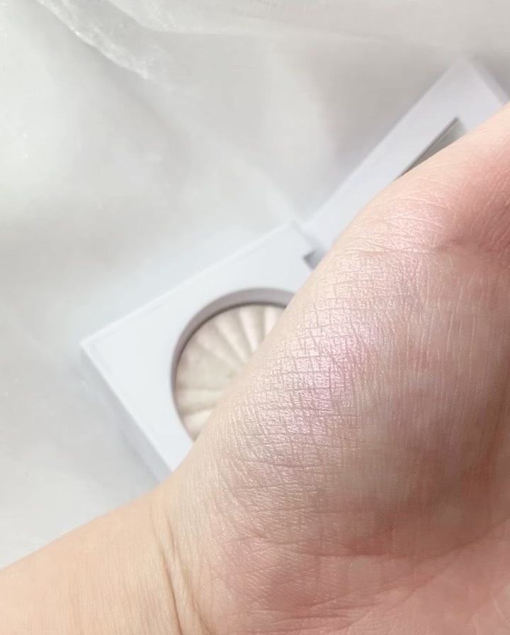 OFRA mini Highlighter/Ofra Cosmetics/パウダーハイライトを使ったクチコミ（3枚目）