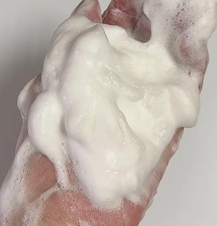 オリーブとお塩の石鹸/ROYCE LINE/洗顔石鹸を使ったクチコミ(3枚目)