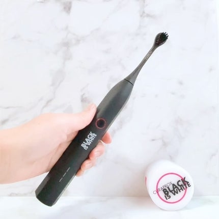 音波式電動歯ブラシブラックイズホワイト/CURAPROX/電動歯ブラシの動画クチコミ2つ目