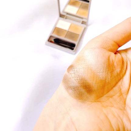 デザイニングアイカラー/rafuna/アイシャドウパレットを使ったクチコミ(5枚目)