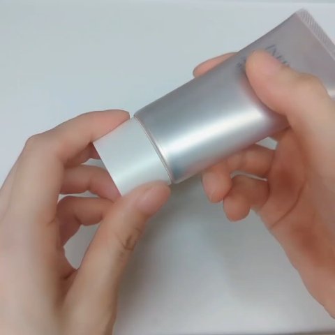 インフィニティ　ビューティーハンドセラム リンクル＆ブライト [医薬部外品]/インフィニティ/ハンドクリームを使ったクチコミ（3枚目）