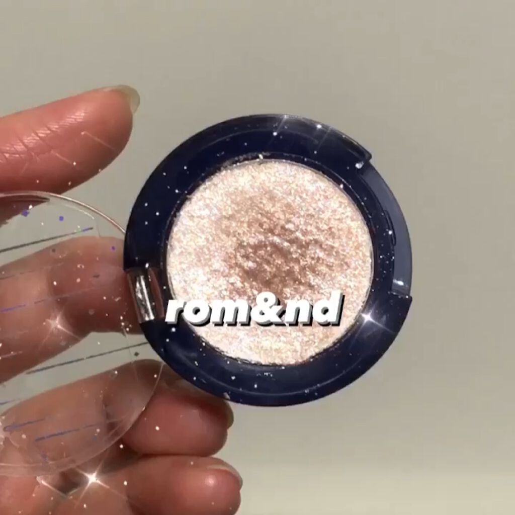 グリッター シャドウ カラー/rom&nd/グリッターを使ったクチコミ（1枚目）