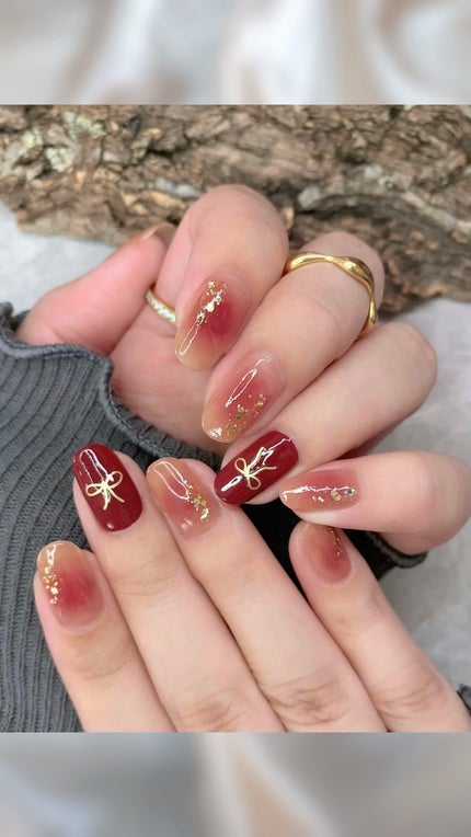 カラフルネイルズ/キャンメイク/マニキュアの人気ショート動画