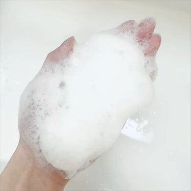 Deep Foaming Cleanser Balancing Care/Ongredients/洗顔フォームの動画クチコミ1つ目