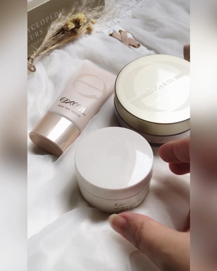 スキンティントセラム/excel/リキッドファンデーションの動画クチコミ4つ目