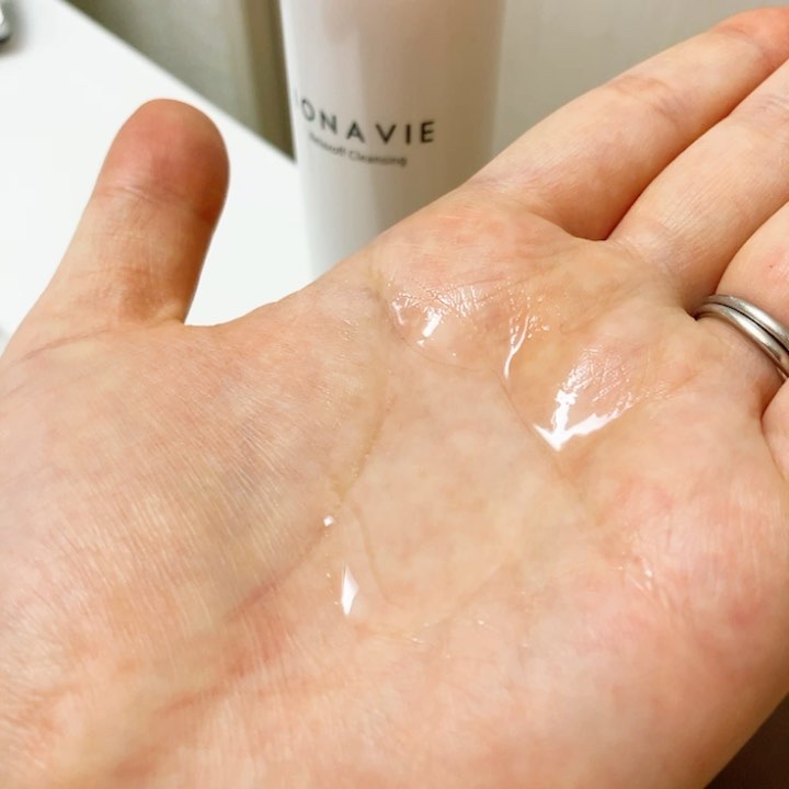 リラックスオフ クレンジング/イオナヴィー/クレンジングウォーターの動画クチコミ1つ目