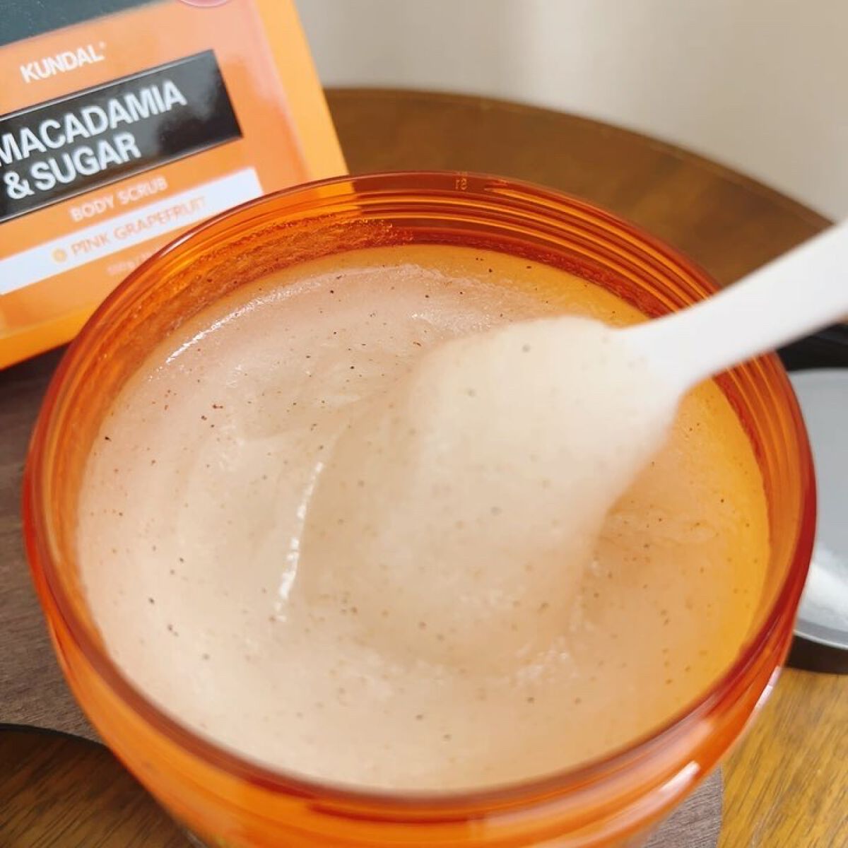 シュガーボディスクラブ ピンクグレープフルーツ/KUNDAL/ボディスクラブを使ったクチコミ（2枚目）