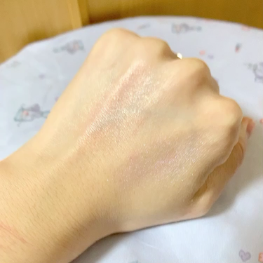 トゥルーディメンショングロウチーク/hince/パウダーチークを使ったクチコミ（2枚目）