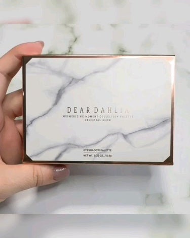 MESMERIZING MOMENT COLLECTION PALETTE/DEAR DAHLIA/パウダーアイシャドウの動画クチコミ1つ目