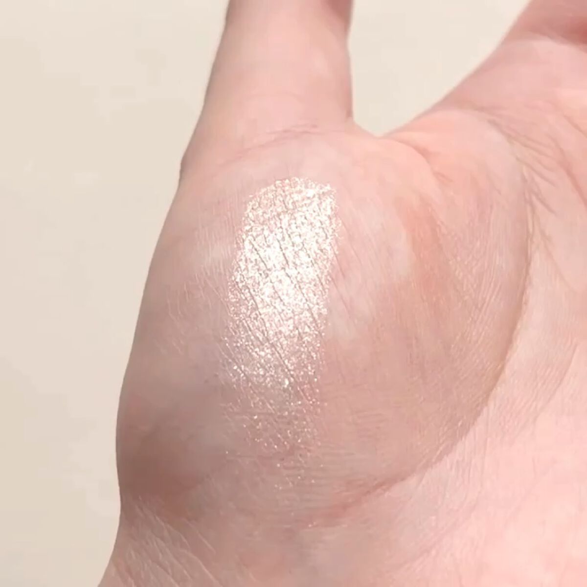 リュクスアイシャドウ/BOBBI BROWN/単色アイシャドウを使ったクチコミ（3枚目）