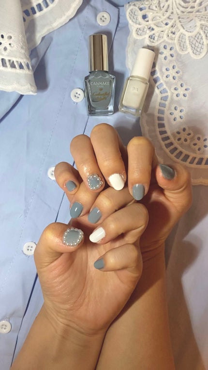 カラフルネイルズ/キャンメイク/マニキュアの人気ショート動画