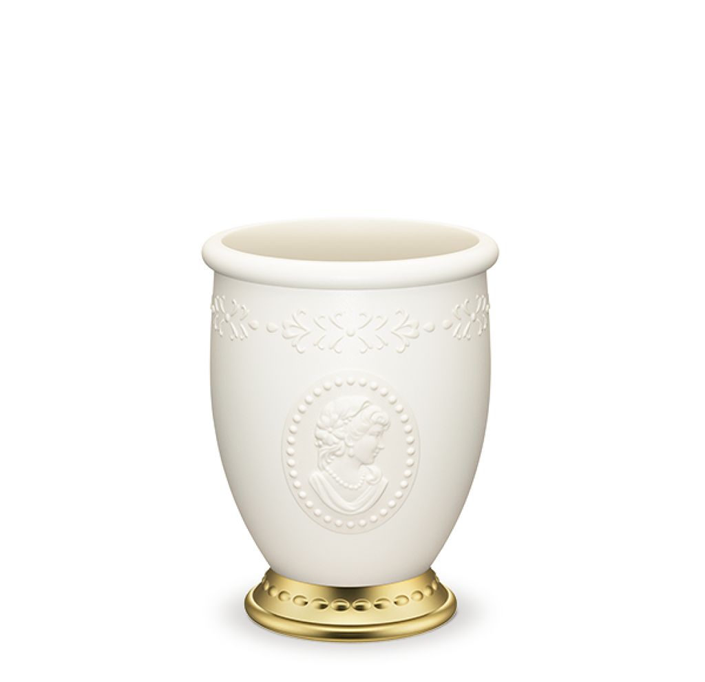 ブラッシュ ホルダー レ・メルヴェイユーズ ラデュレ