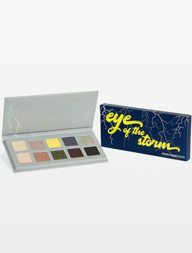 Kylie Cosmetics アイオブザストーム　カイシャドウ　(Eye of the Storm Kyshadow)