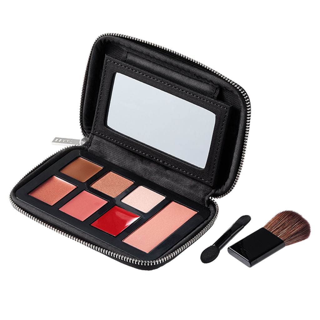 アートオブパーティーズ メイクアップ THREE