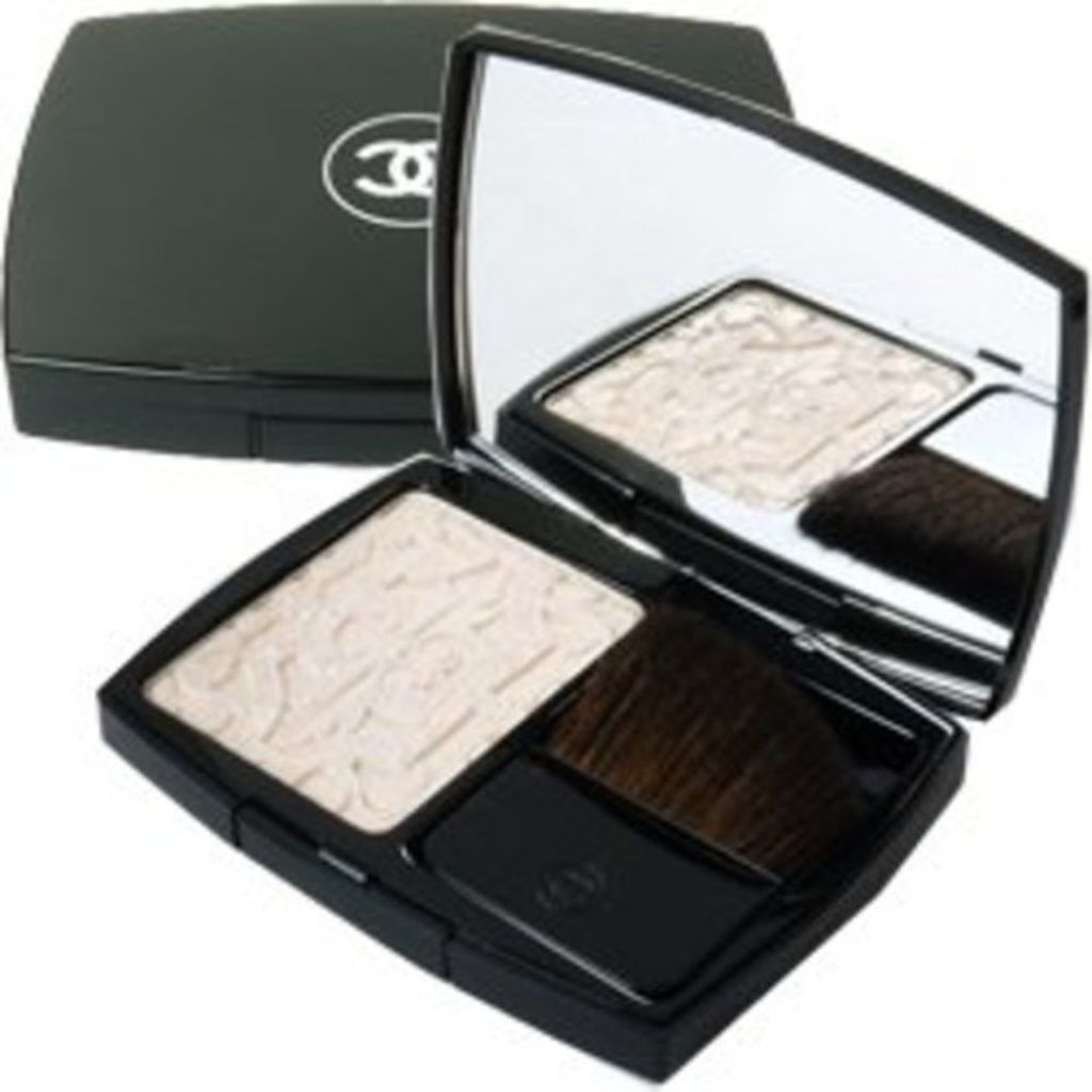 ルミエール スクルテ ドゥ シャネル CHANEL