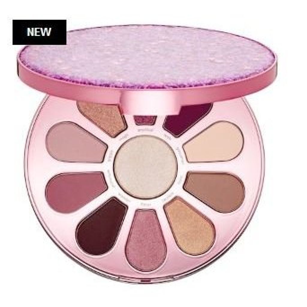 Iove.trust & fairy dust パレット tarte