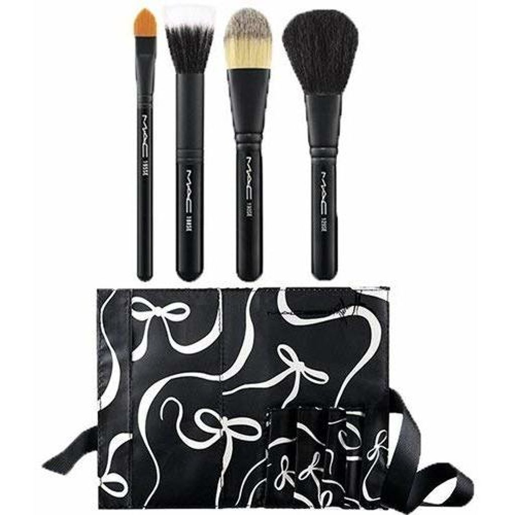 M・A・C ブラシ キット バイ レベッカ モーゼス × 4