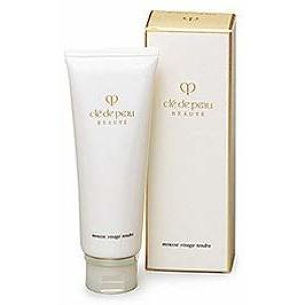 クレ・ド・ポー ボーテ ムースヴィサージュタンドルs