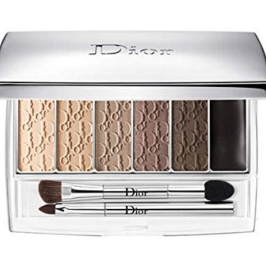 バックステージ イルミネーティング アイ パレット Dior