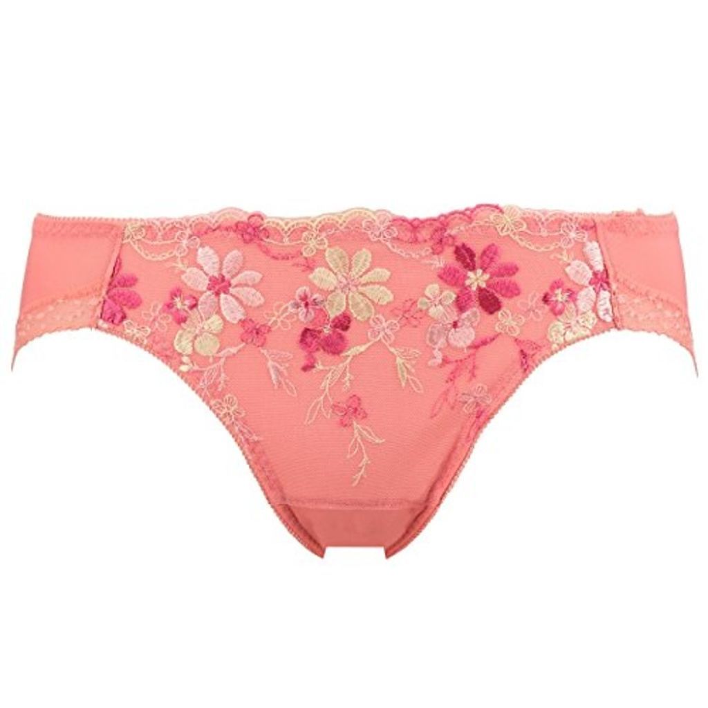 AMO’S STYLE by Triumph チャーミングラマー サニタリーショーツ