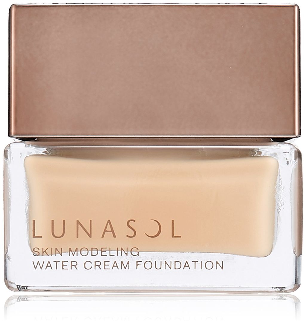 スキンモデリングウォータークリームファンデーション OC03