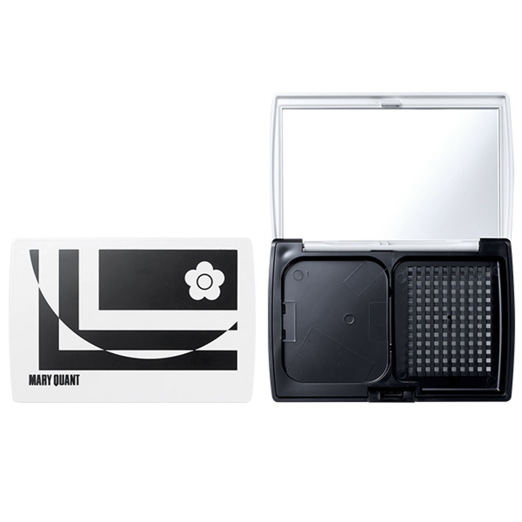 パウダー ファンデーション コンパクト