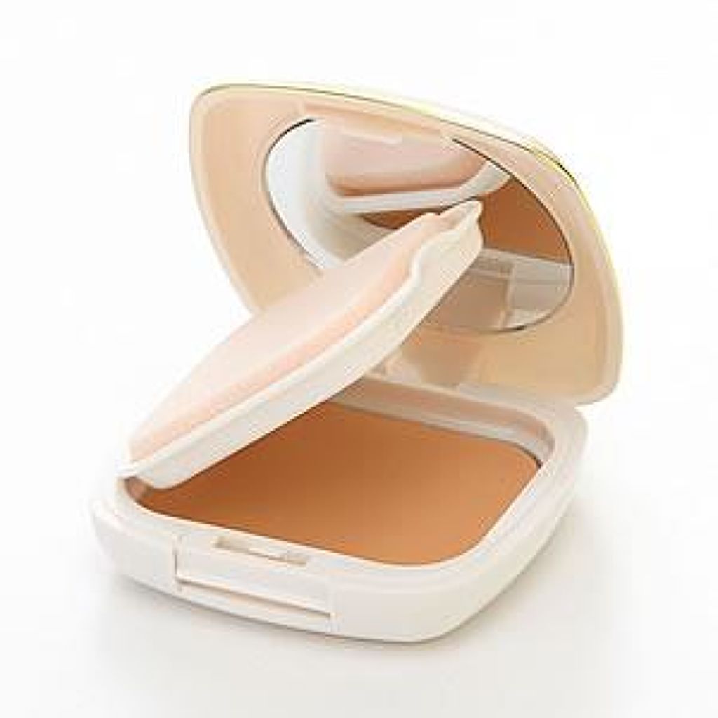 UVエッセンス ねりファンデーション 20 自然なオークル系