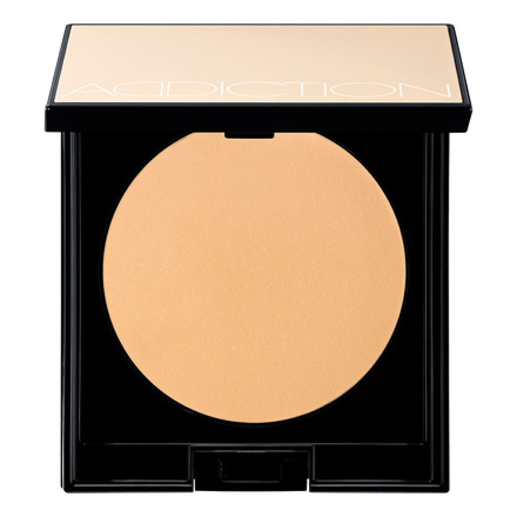 シアー プレストパウダー 004 Beige/Sand ベージュ/サンド