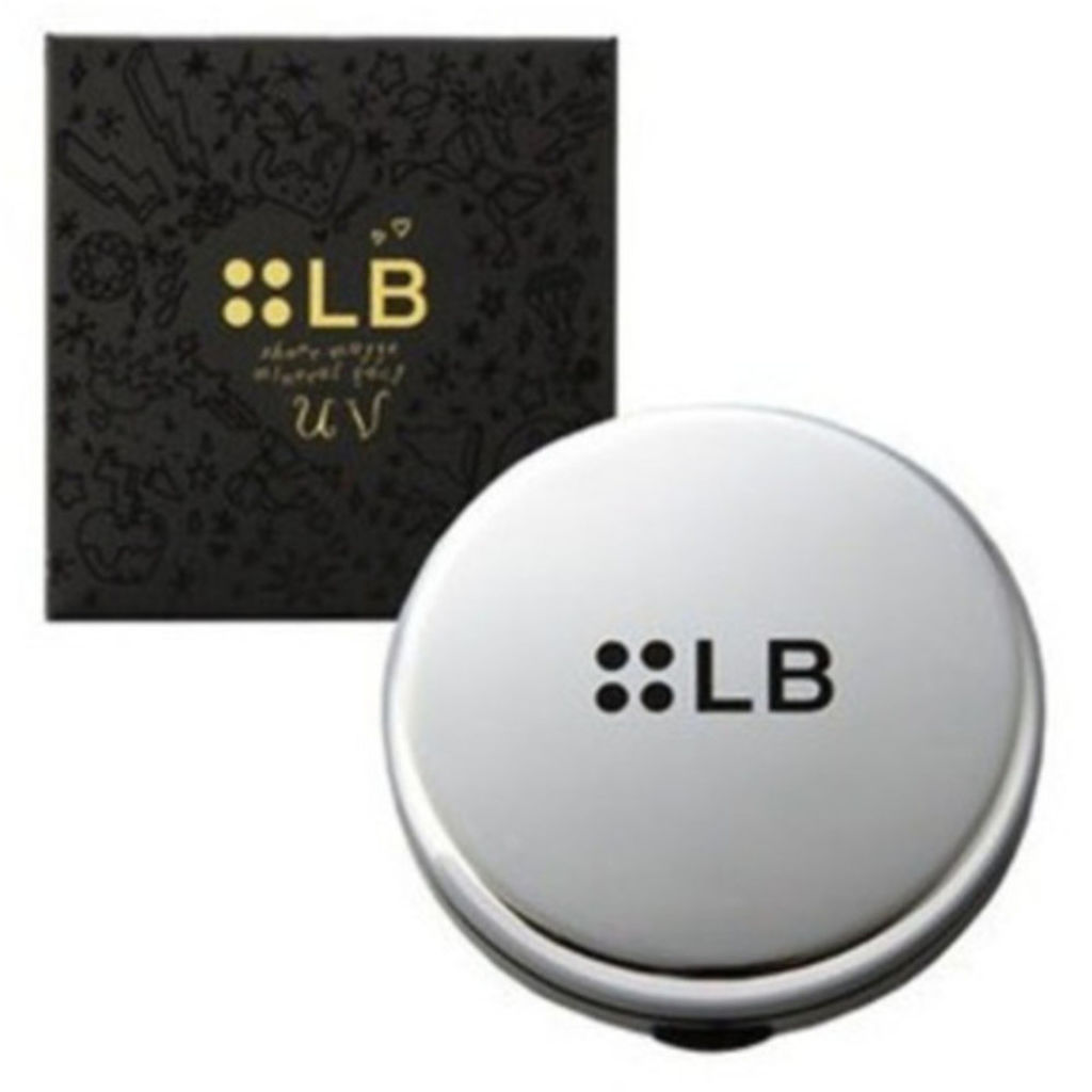 シアーマットミネラルパクトUV ナチュラルベージュ