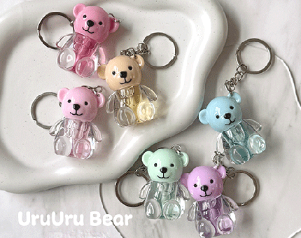 【可愛いくま🐻ネイルオイル🎁】キーチェーンで持ち歩けるネイルオイル