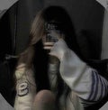 メイク大好き女子