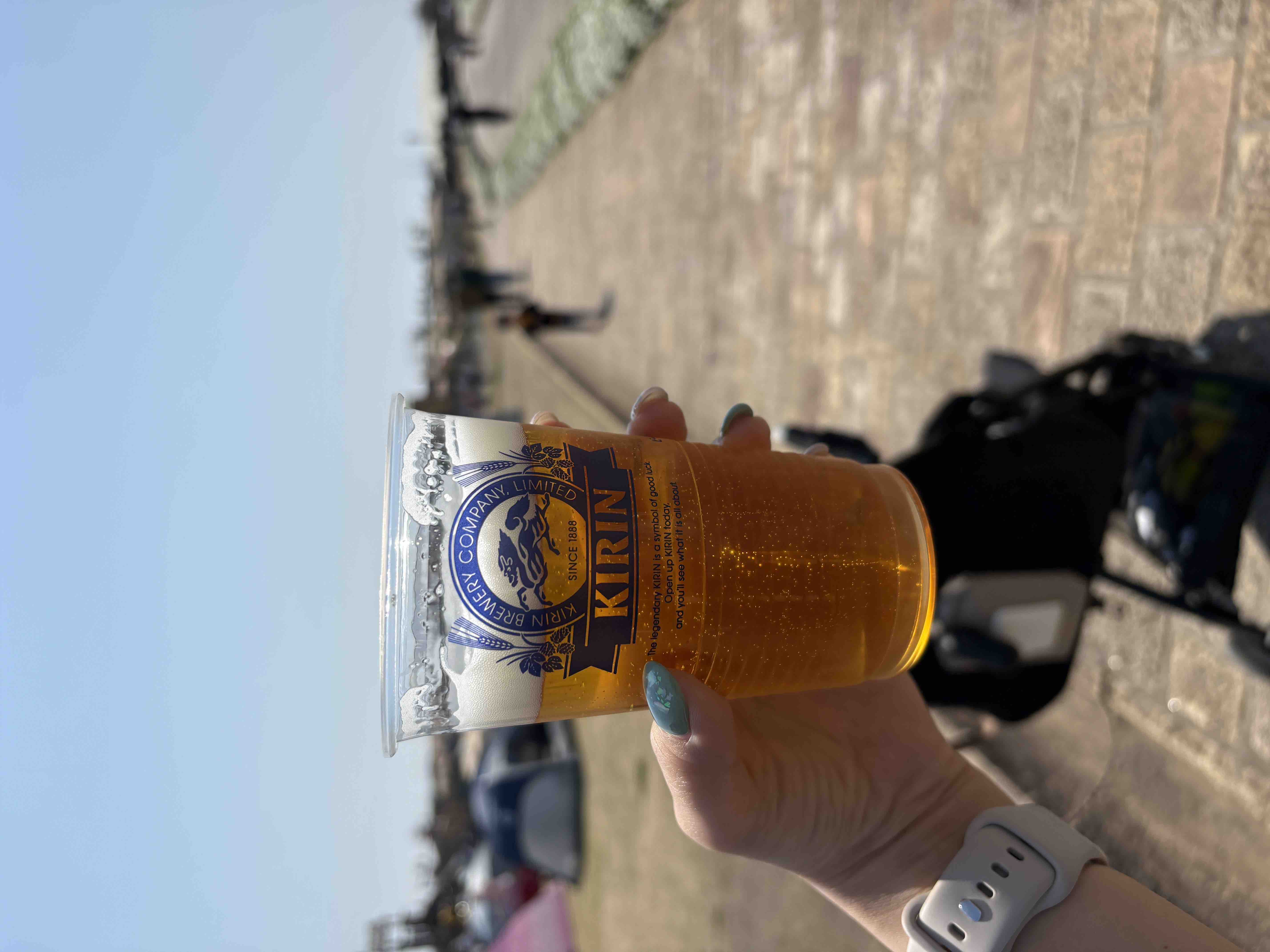 もんすたーずいんく