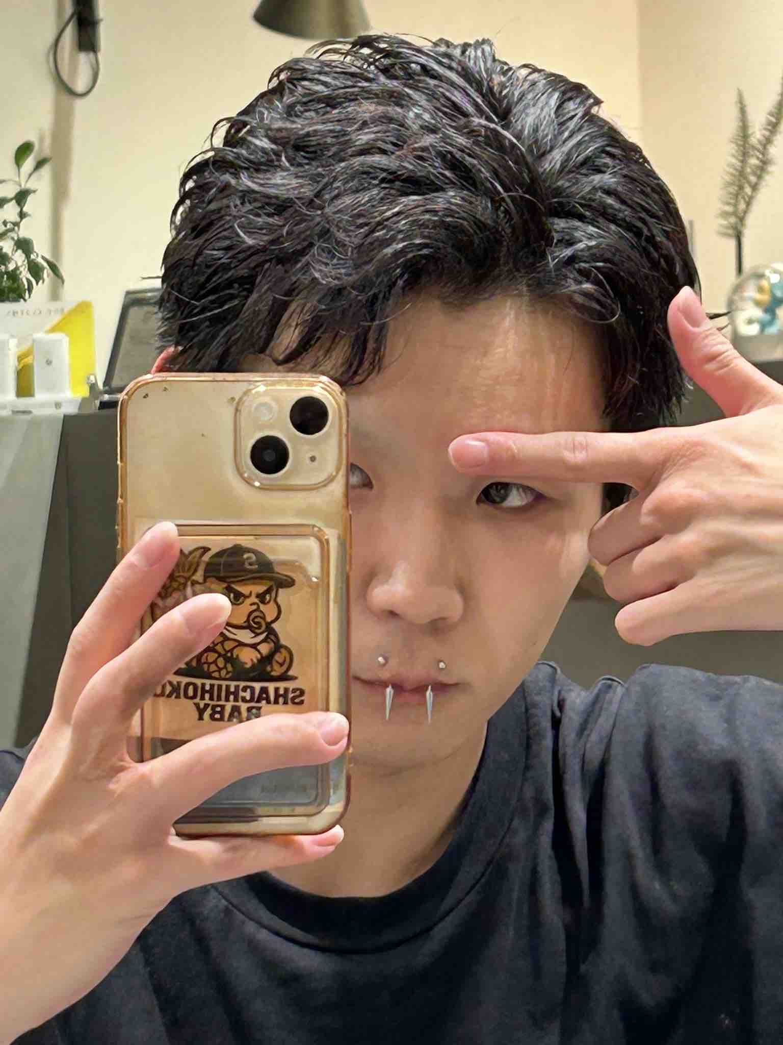 眉無し一般男性