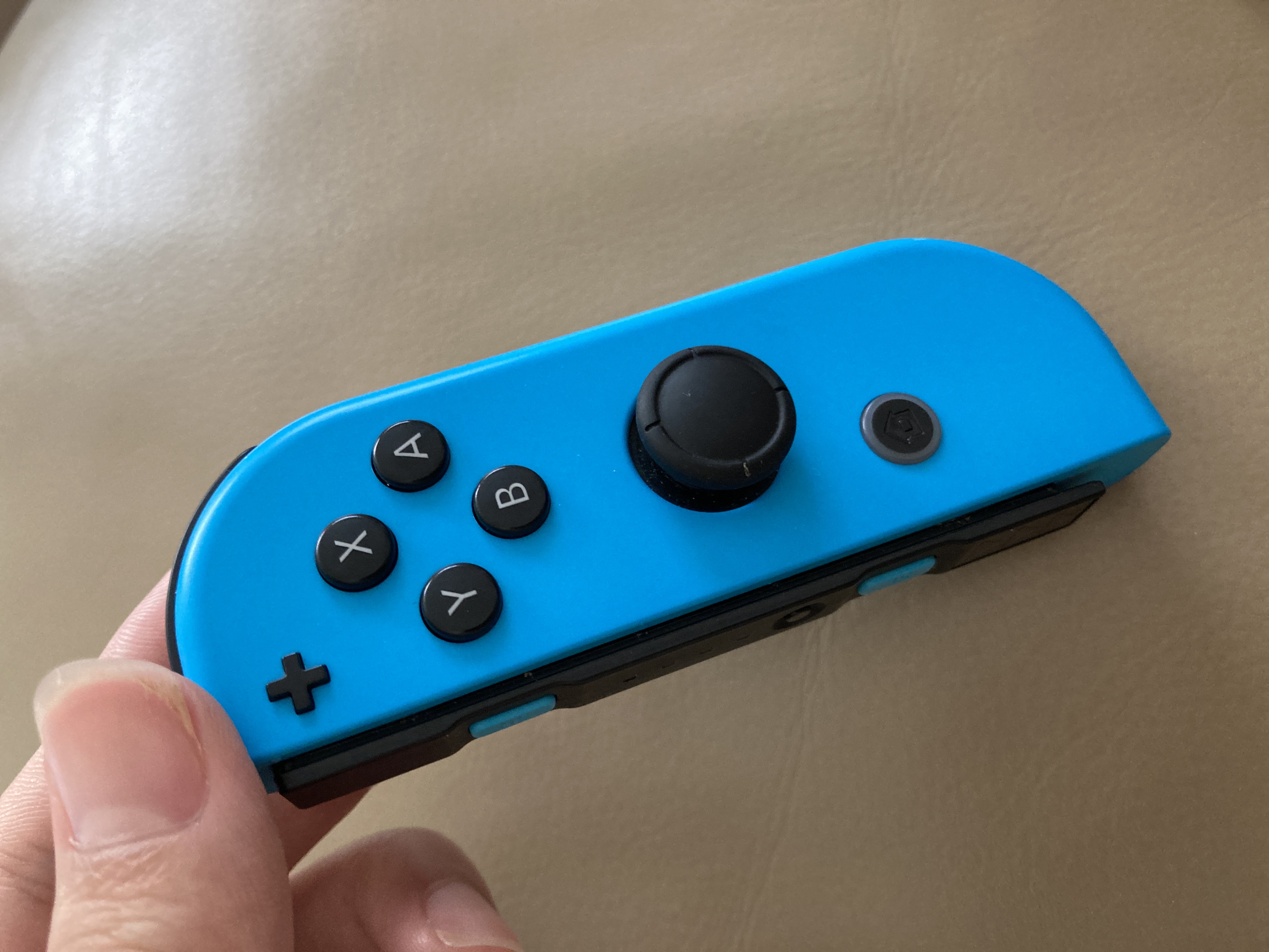 背後霊は冷凍餃子🥟