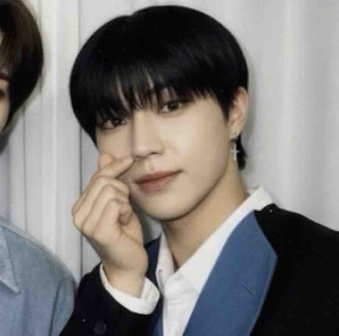 田神ヒロト 韓国美容モデル 