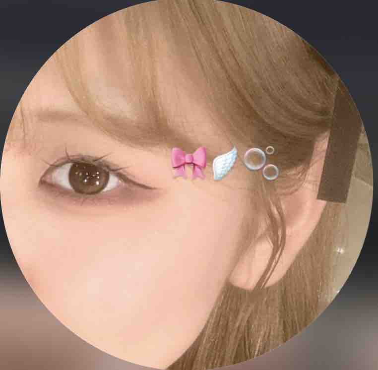 ツキ🌙* :ﾟ韓国コスメ｜垢抜けメイク術