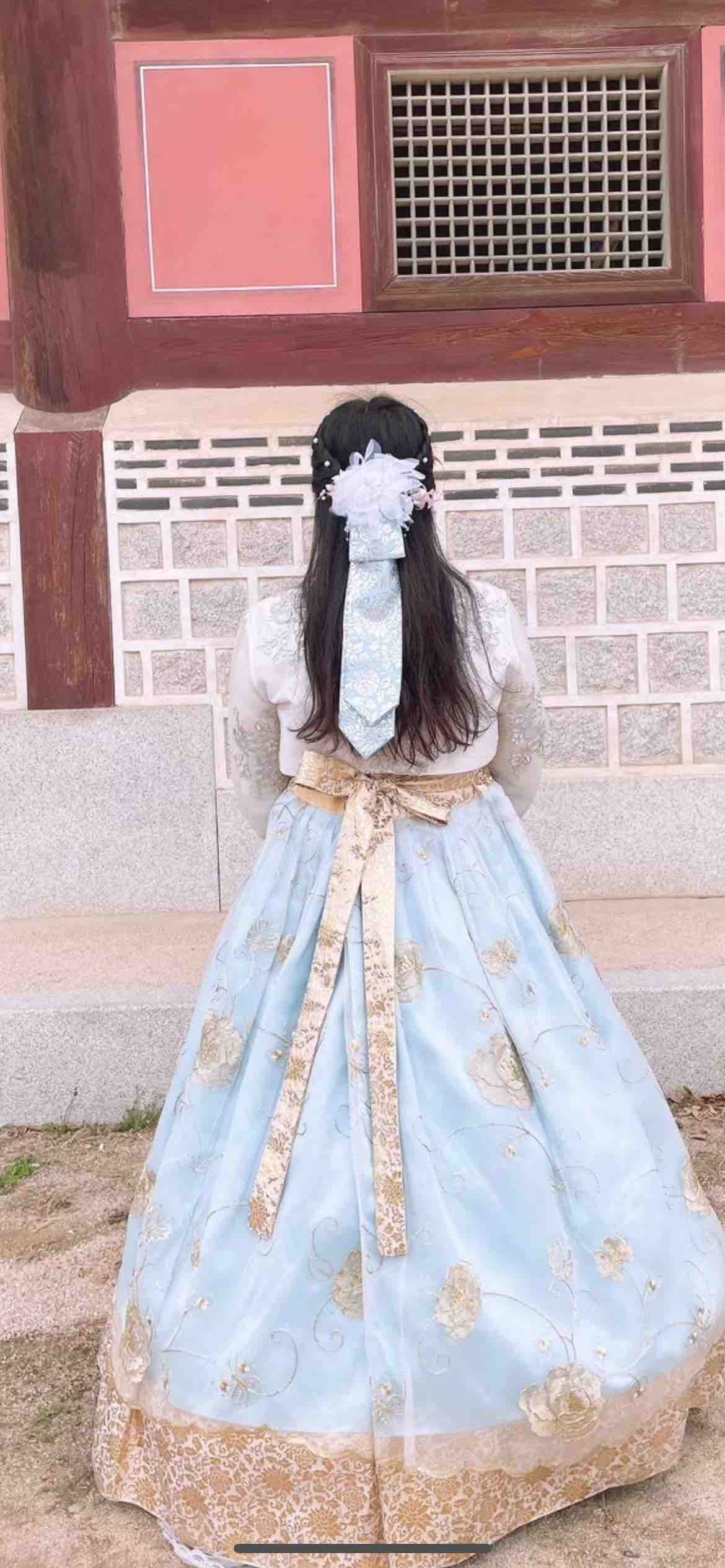 manami フォロバ100です！