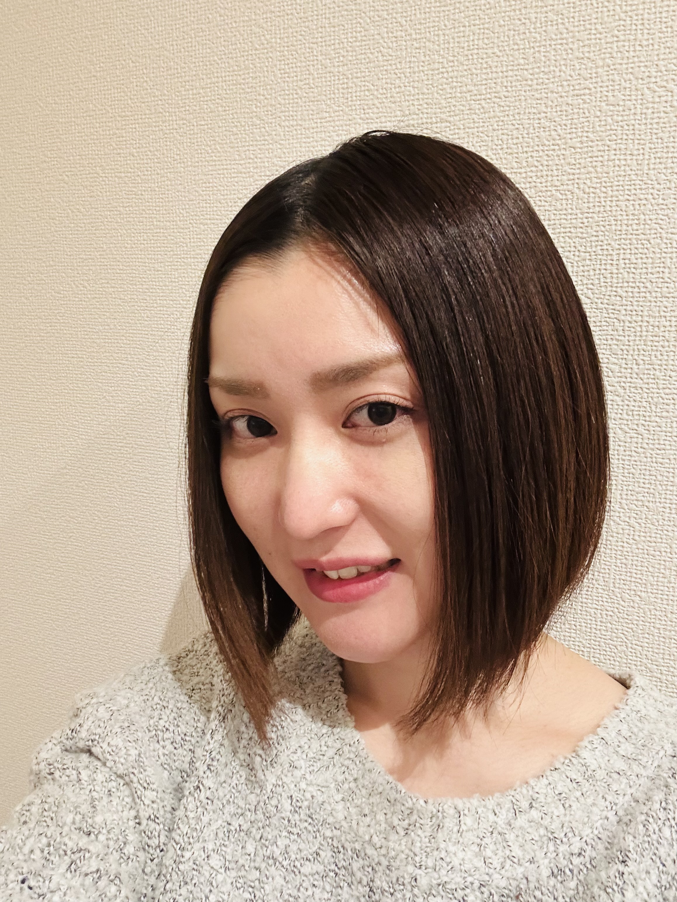 sae|美白ケアに沼る女