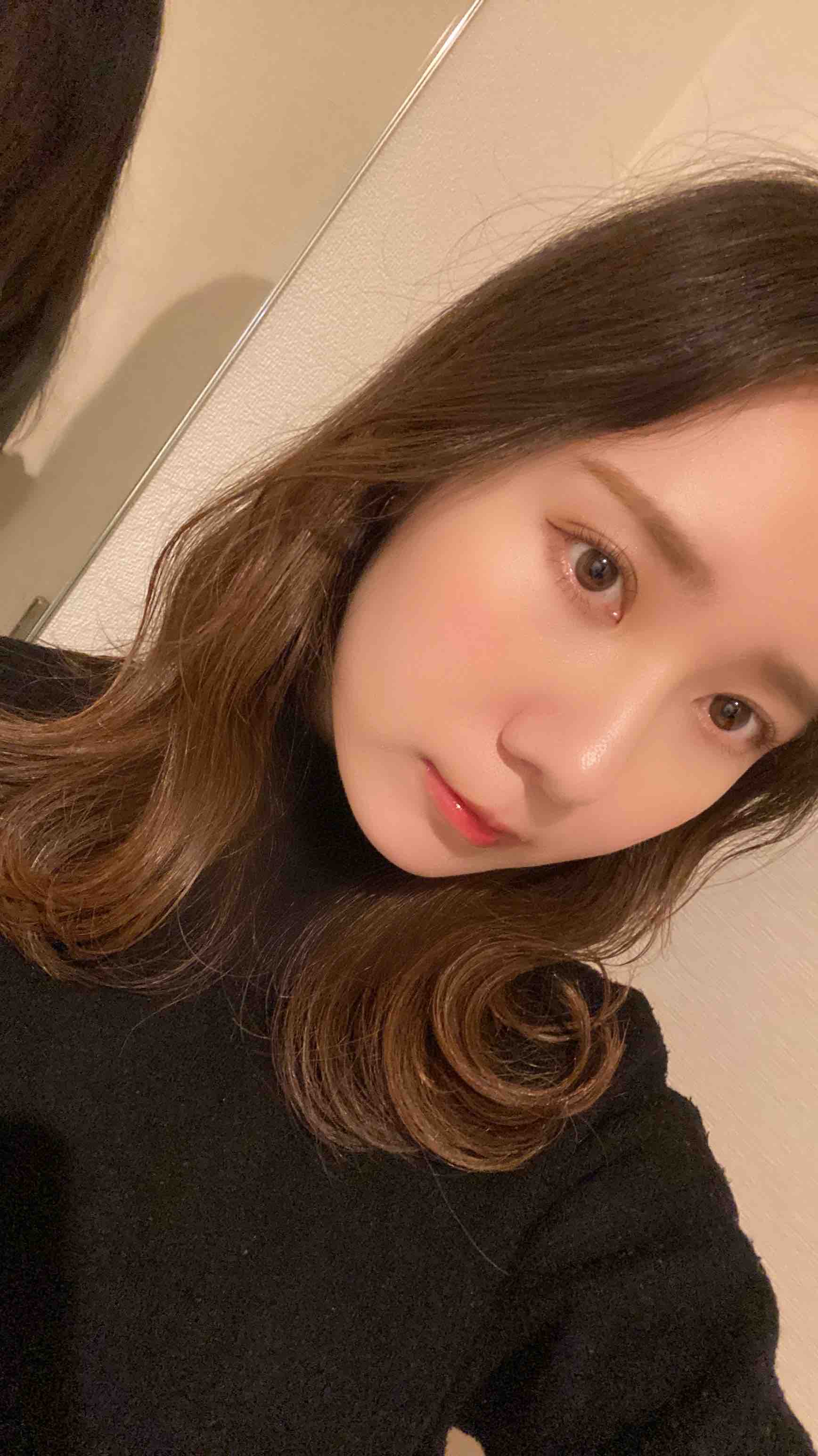 ｳﾞｨｰｶﾞﾝｺｽﾒしか載せない女