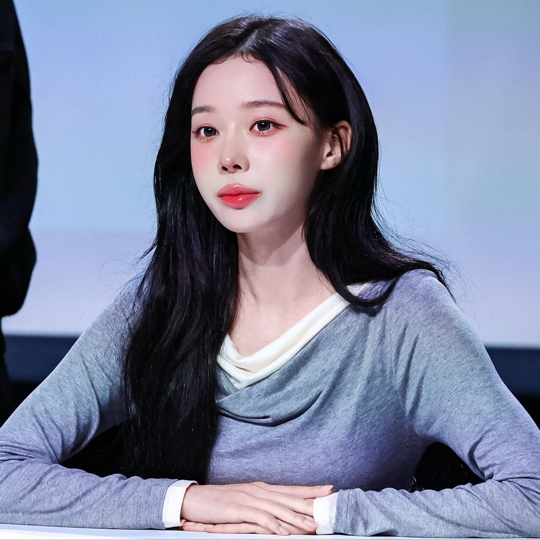 韓国メイクオタクの学生（フォロバ100）